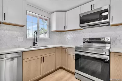 888 Wolff Street #Upper, Denver, CO 80204 - Photo 6