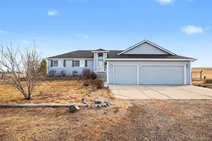 7736 S Shenandoah Dr, Elizabeth, CO 80107 - Photo 2