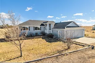 7736 S Shenandoah Dr, Elizabeth, CO 80107 - Photo 2