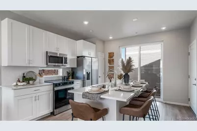 622 Wagon Wheel Way, Bennett, CO 80102 - Photo 4