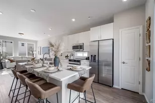 622 Wagon Wheel Wy, Bennett, CO 80102 - Photo 8