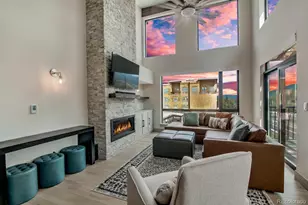 37 W 4th St, Silverthorne, CO 80498 - Photo 2