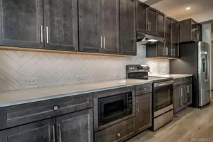 37 W 4th St, Silverthorne, CO 80498 - Photo 22