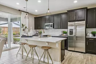 348 Vista Cliff Cir, Castle Rock, CO 80104 - Photo 6