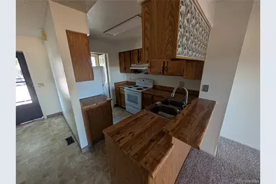 1632 S Idalia Circle #C, Aurora, CO 80017 - Photo 6
