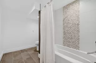 2065 Holly St, Denver, CO 80207 - Photo 36