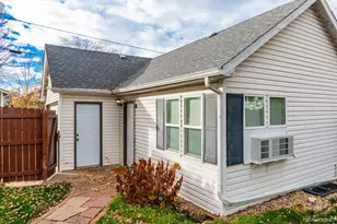 3279 S Pearl St, Englewood, CO 80113 - Photo 6