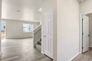 1618 Rumley Crk Dr, Windsor, CO 80550 - Photo 2