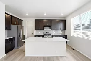 1618 Rumley Crk Dr, Windsor, CO 80550 - Photo 10