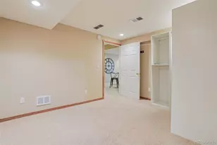 7711 S Monaco Cir E, Centennial, CO 80112 - Photo 36