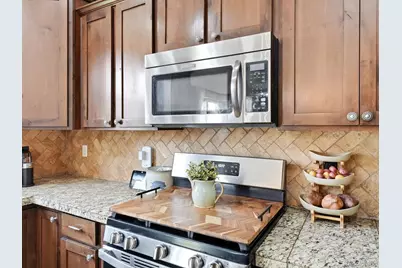 12713 E 105th Place, Commerce City, CO 80022 - Photo 8
