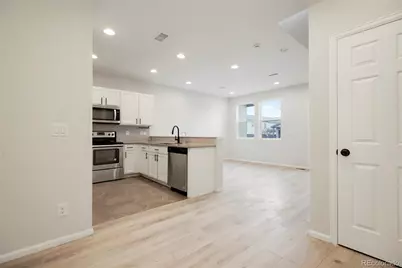 16249 E Elk Drive, Denver, CO 80239 - Photo 20
