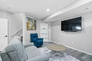 26890 E Roxbury Pl, Aurora, CO 80016 - Photo 30