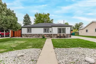 1224 Xanadu St, Aurora, CO 80011 - Photo 1