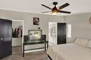 26900 E Colfax Ave, Aurora, CO 80018 - Photo 16