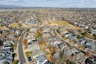 9775 Spring Hill St, Highlands Ranch, CO 80129 - Photo 44