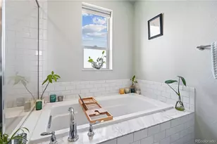 9002 E 50th Dr, Denver, CO 80238 - Photo 16