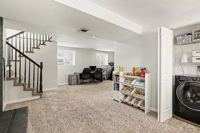 16570 E Baltic Place, Aurora, CO 80013 - Photo 18