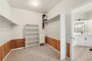 10635 Clarke Farms Dr, Parker, CO 80134 - Photo 22