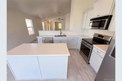 10273 Olathe Street, Commerce City, CO 80022 - Photo 12