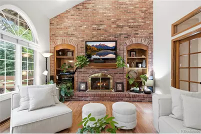 9636 E Maplewood Circle, Greenwood Village, CO 80111 - Photo 10