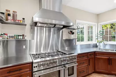 9636 E Maplewood Circle, Greenwood Village, CO 80111 - Photo 8