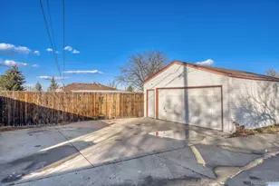 2260 W Center Ave, Denver, CO 80223 - Photo 26