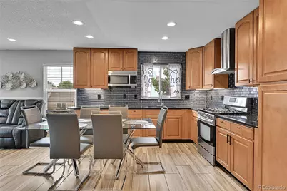 1922 Danube Way, Aurora, CO 80011 - Photo 14