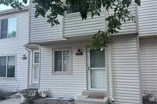 4240 S Mobile Cir, Aurora, CO 80013 - Photo 1