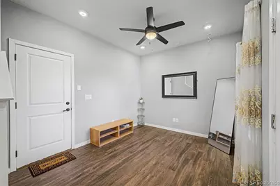 566 W Amherst Avenue, Englewood, CO 80110 - Photo 4