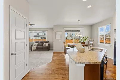 163 N Jamestown Way, Aurora, CO 80018 - Photo 8