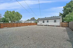 2357 Nome St, Aurora, CO 80010 - Photo 26