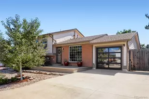 3643 S Newcombe Way, Lakewood, CO 80235 - Photo 2