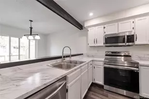 14080 E Quinn Cir, Aurora, CO 80015 - Photo 8