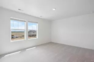 341 N Bersshine St, Watkins, CO 80137 - Photo 16