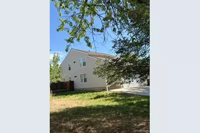 11521 E 1st Avenue, Aurora, CO 80010 - Photo 2