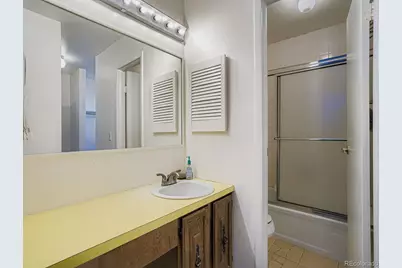 1050 S Monaco Parkway #88, Denver, CO 80224 - Photo 6