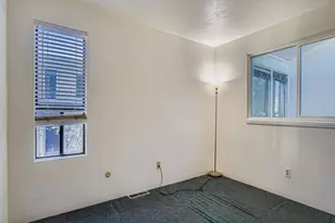 1050 S Monaco Parkway, Denver, CO 80224 - Photo 8