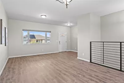 1050 Viewridge Road, Bennett, CO 80102 - Photo 4