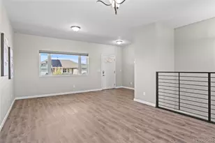 1050 View Ridge Rd, Bennett, CO 80102 - Photo 4
