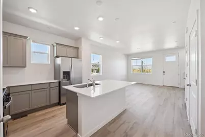 18814 E 99th Avenue, Commerce City, CO 80022 - Photo 12