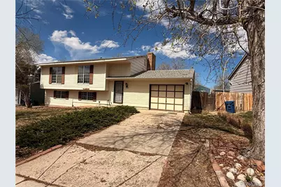 18035 E Iowa Drive, Aurora, CO 80017 - Photo 2