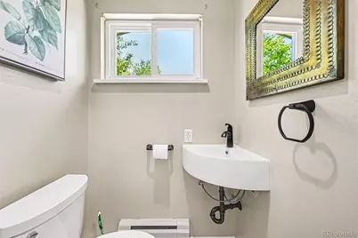 10215 W 17th Place, Lakewood, CO 80215 - Photo 20