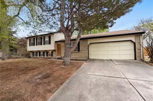2114 S Eagle Ct, Aurora, CO 80014 - Photo 1