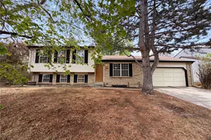 2114 S Eagle Ct, Aurora, CO 80014 - Photo 6