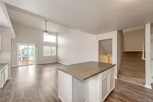 2308 S Genoa Way, Aurora, CO 80013 - Photo 14