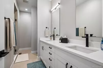 8260 E 36th Avenue #30, Denver, CO 80238 - Photo 16