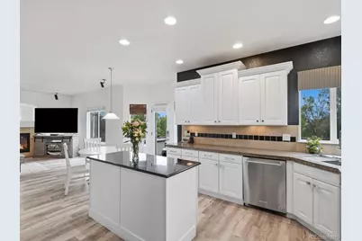 1418 Falcon Place, Erie, CO 80516 - Photo 10