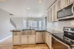 2402 S Quartz St, Castle Rock, CO 80109 - Photo 6