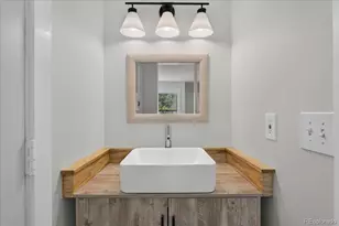982 S Dearborn Way, Aurora, CO 80012 - Photo 26